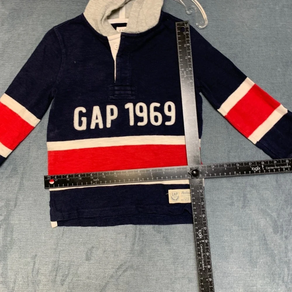 Gap Kids Hoodie Boys XS Multicolor Colorblock Henley Neck Side Slit High Low Hem